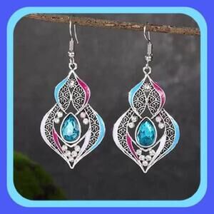Exquisite Beauty Sahara Filigree Twist Colorful Exotic Rhinestone Earrings
